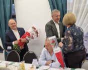 swieto-kobiet-pomocne-005